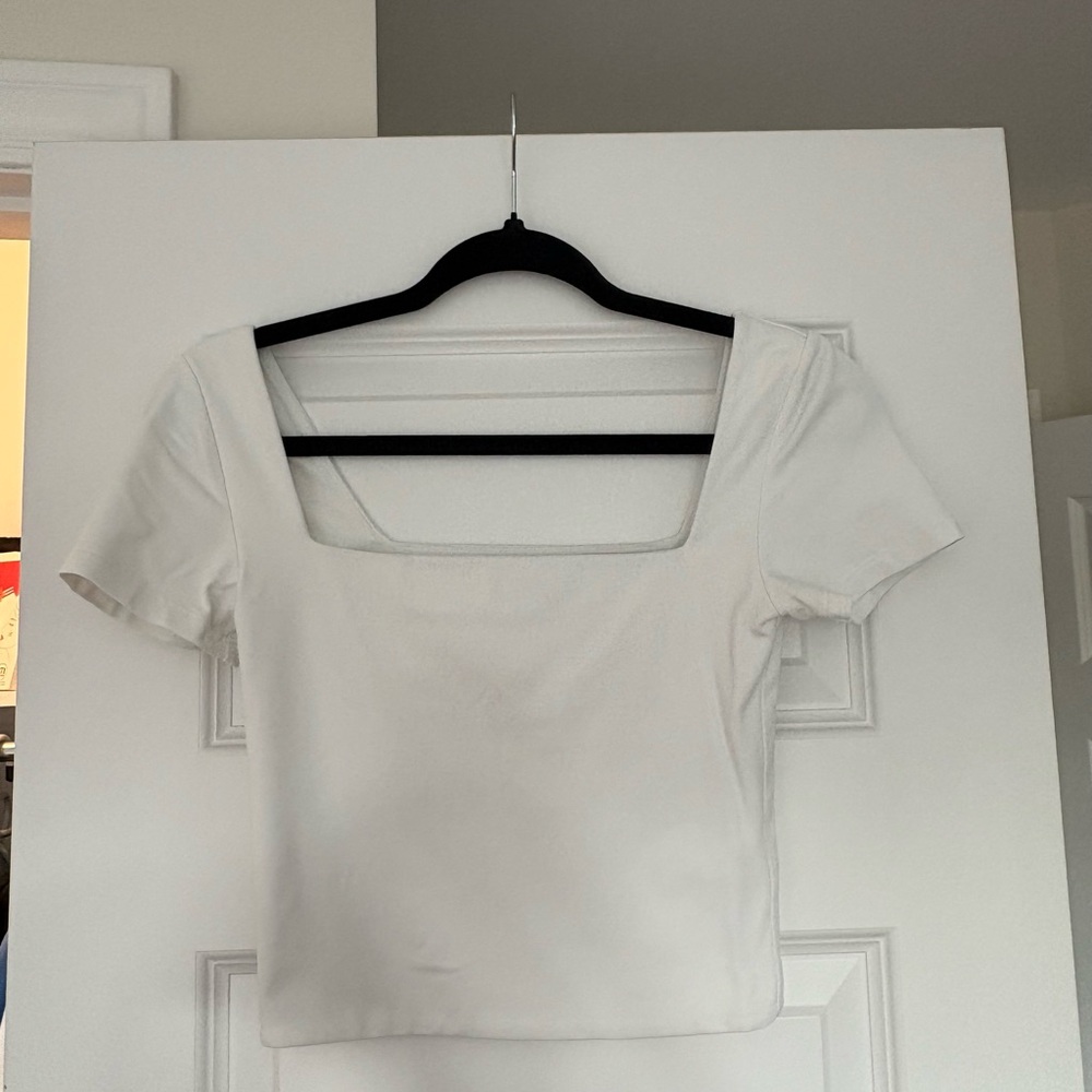 Elegant White Square Neck Top - Picture 1 of 2